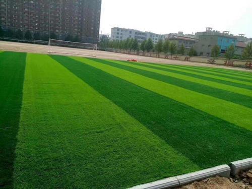 足球场毕节人造草坪对排水有什么要求